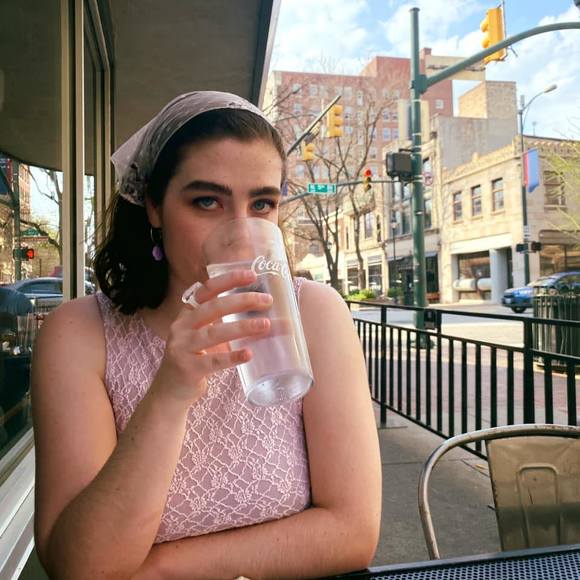 Meet your Posher, Kathryn - Picture 1 of 1